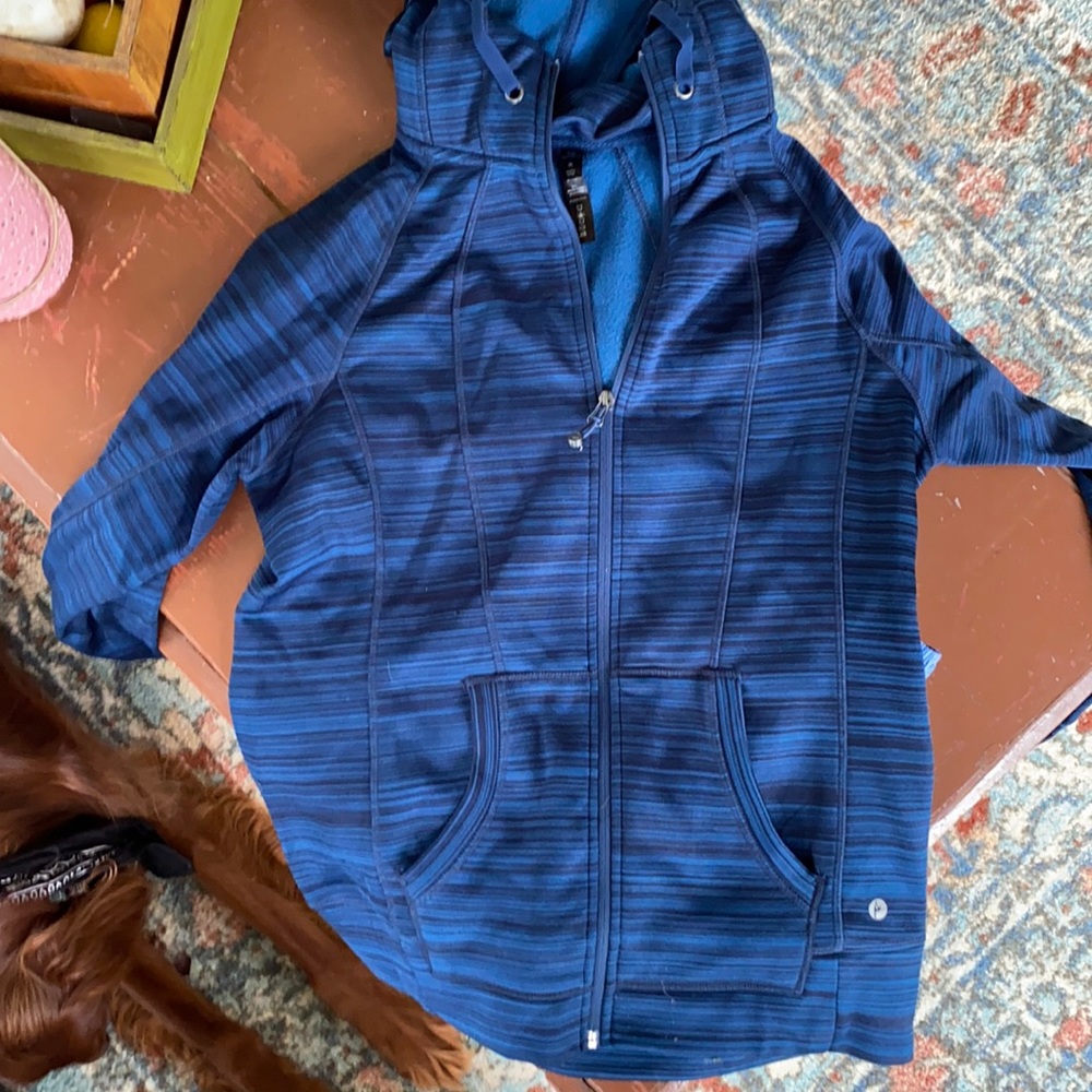 Full zip long sleeve athletic sweatshirt